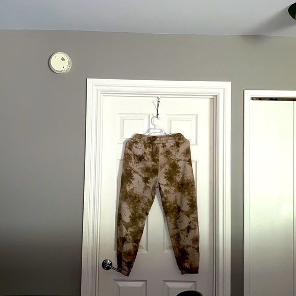 Lucky Brand Joggers/Sweats - Picture 2 of 4